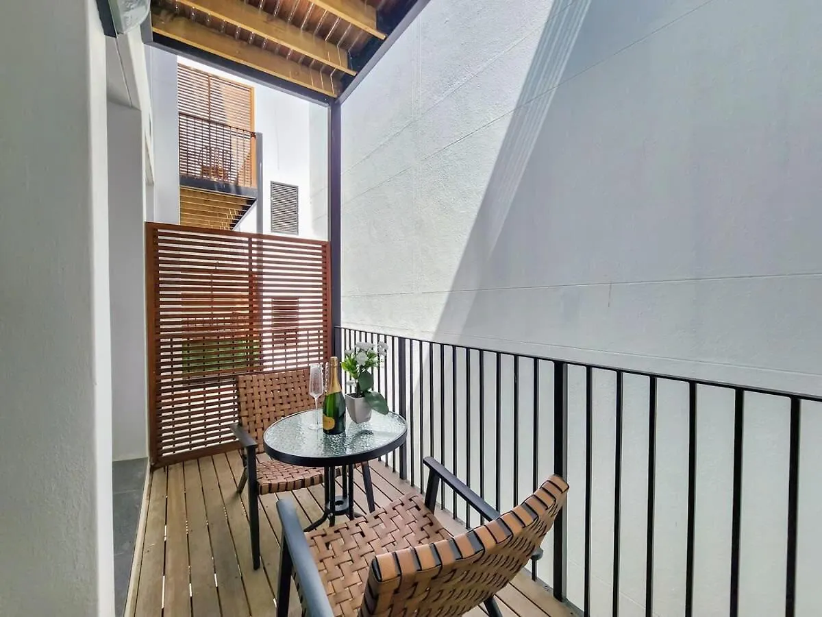 Trendy, Secure, Private Balcony, Wifi & Smart Tv Apartment Cape Town 0*,  South Africa