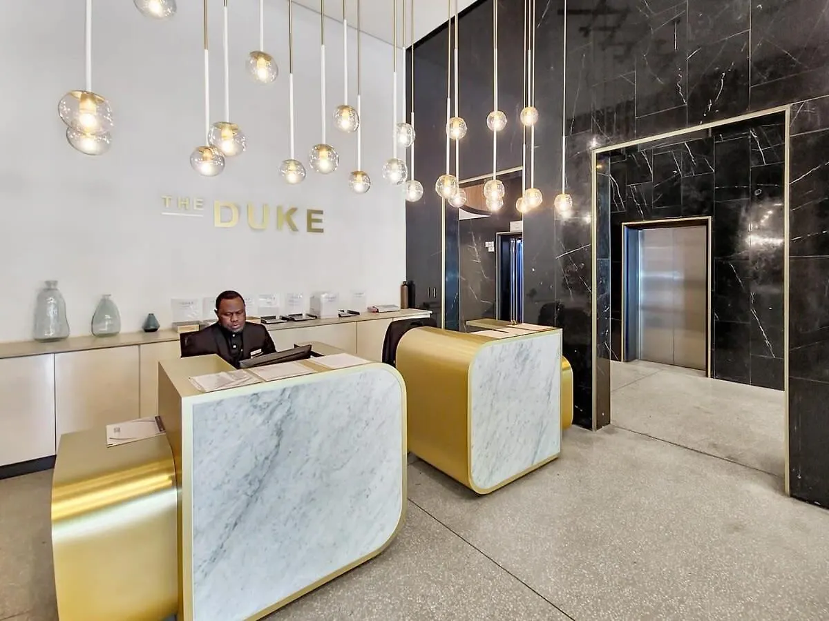 Trendy, Secure, Private Balcony, Wifi & Smart Tv Apartment Cape Town